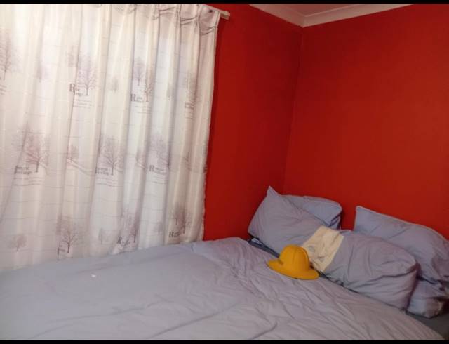 2 BEDROOM TOWNHOUSE FOR SALE IN THE WOLDS